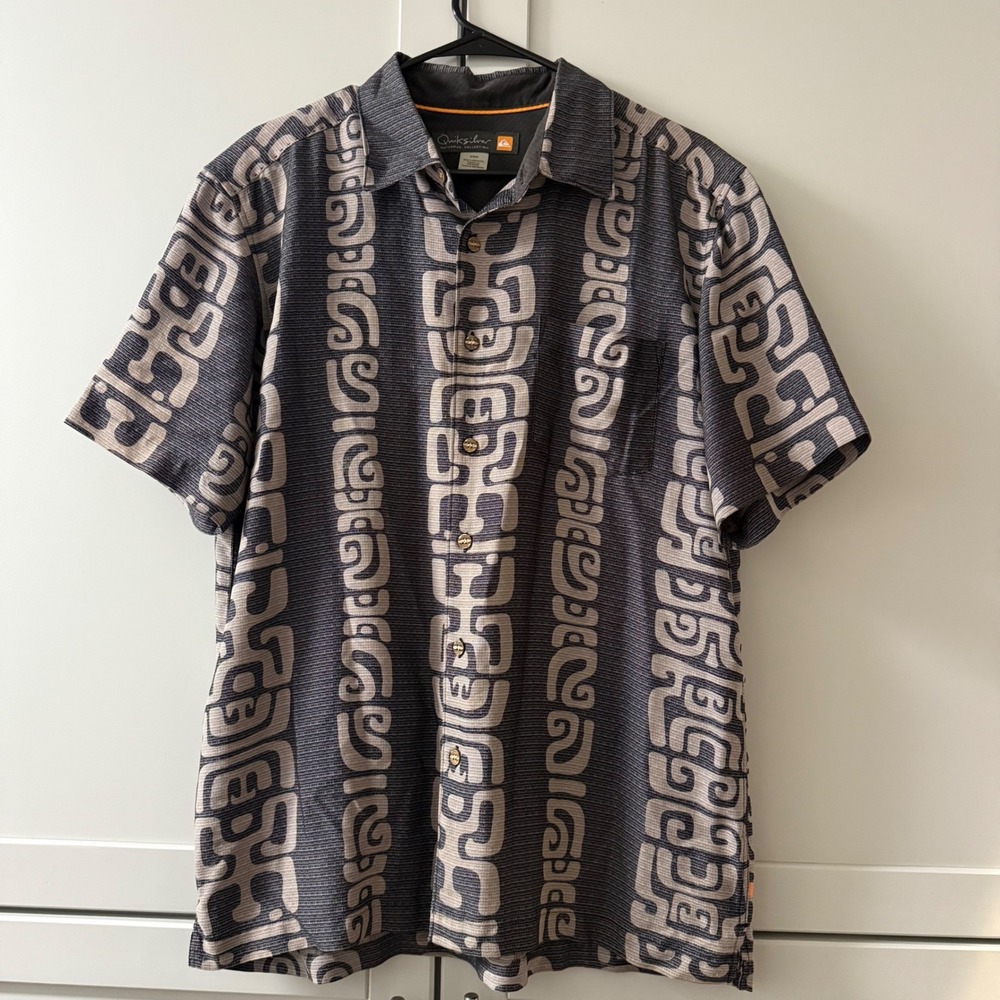 Quiksilver Waterman Mens Medium‎ Grey Tribal Tiki Button Down Shirt AQMWT00083